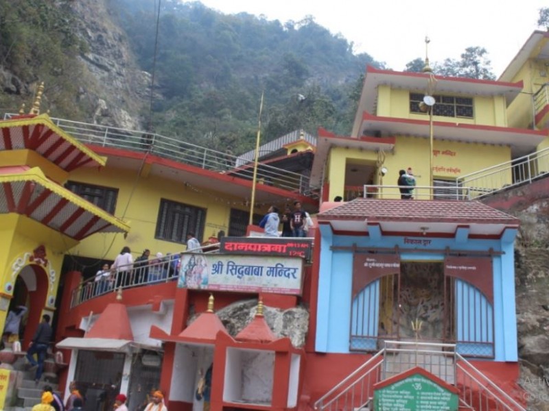 कोरोनाले मन्दिर सञ्चालनमा कठिनाई